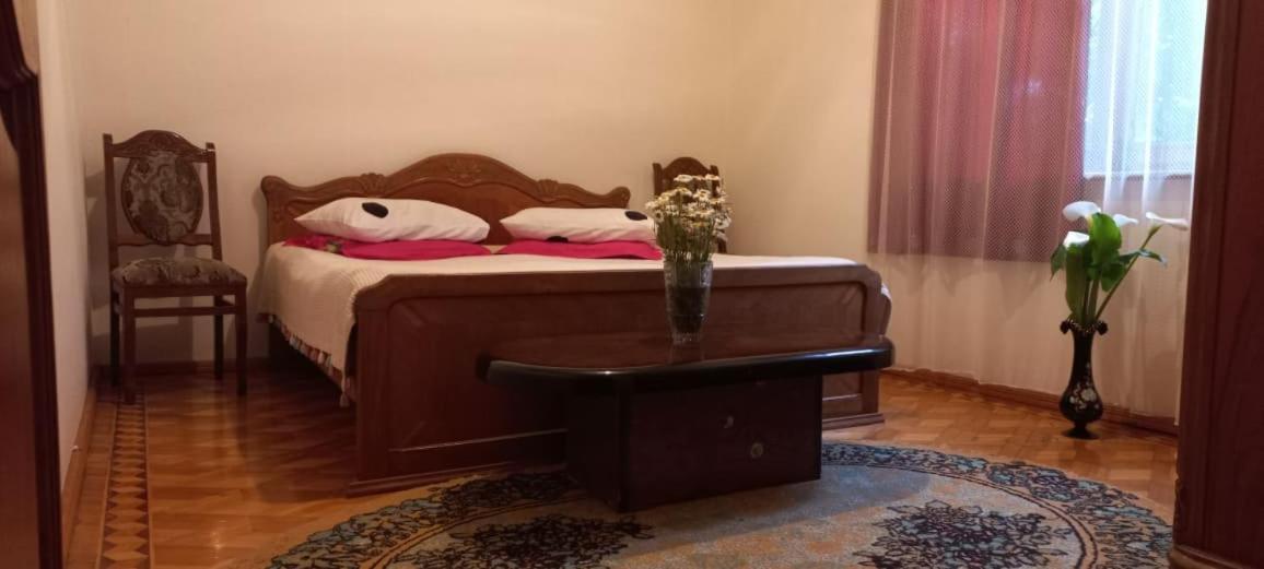 Сибиряк تسكالتوبو المظهر الخارجي الصورة